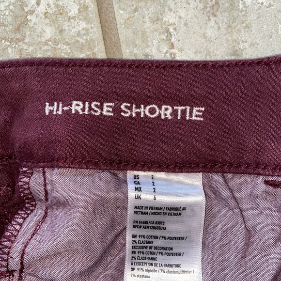 American Eagle Hi-Rise Shortie (Size 2) - Picture 4 of 6